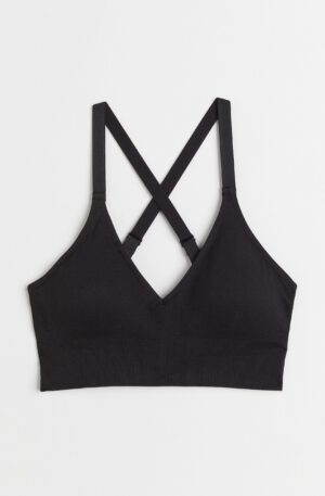 seamless medium support sports bra with drymove™