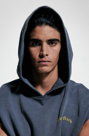 loose fit sleeveless activewear hoodie