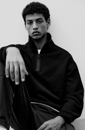 loose fit half zip sweater